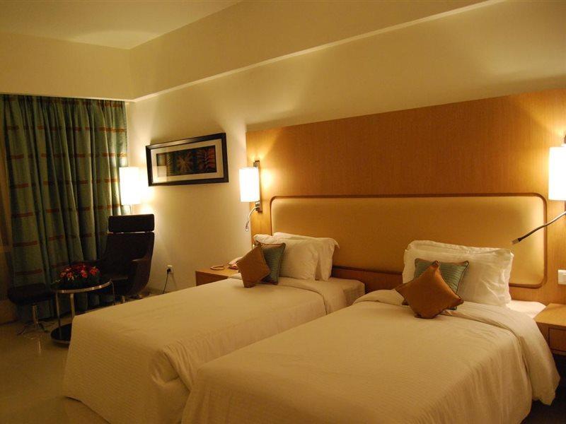 Royal Park Kakinada Hotell Eksteriør bilde