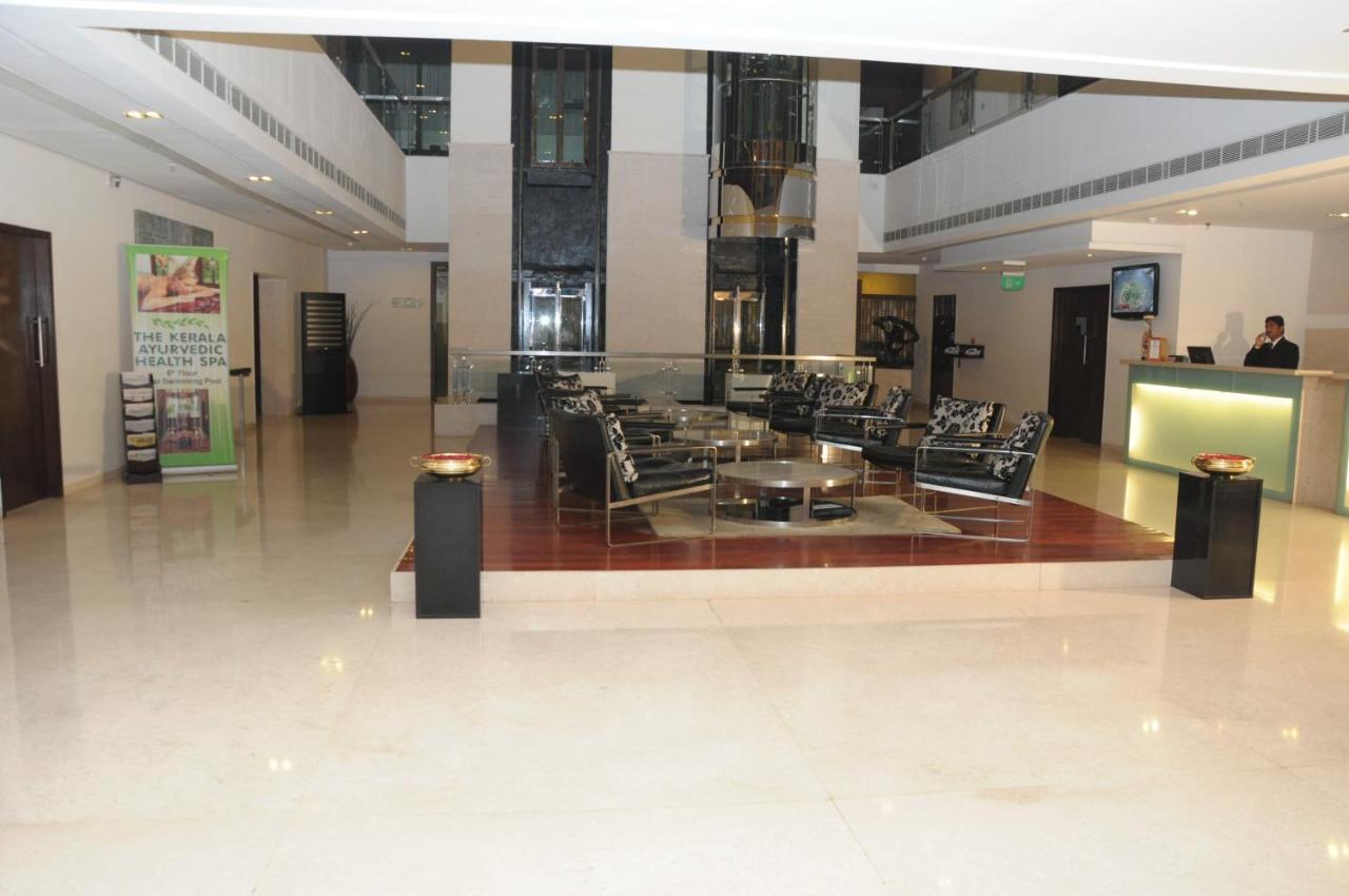 Royal Park Kakinada Hotell Eksteriør bilde